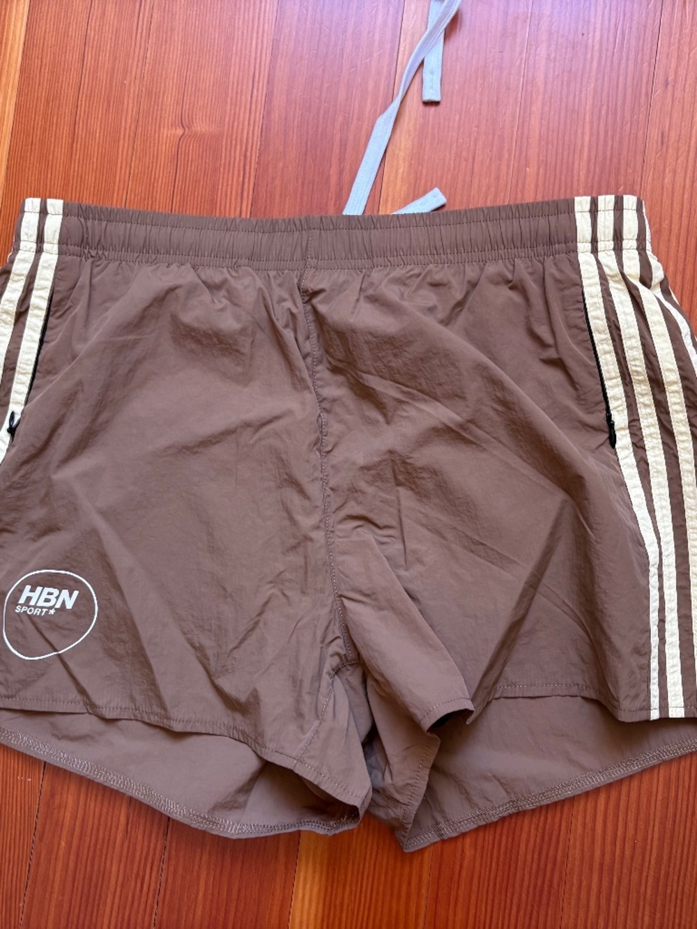NWT Human By Nature Nylon Mocha Club Shorts in mocha, size large
